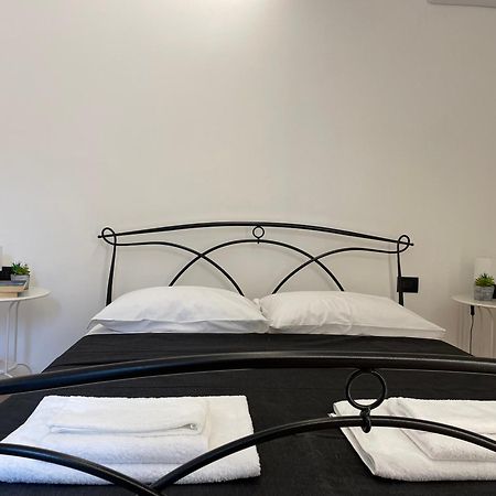 Il Girasole Apartment Genoa Bagian luar foto