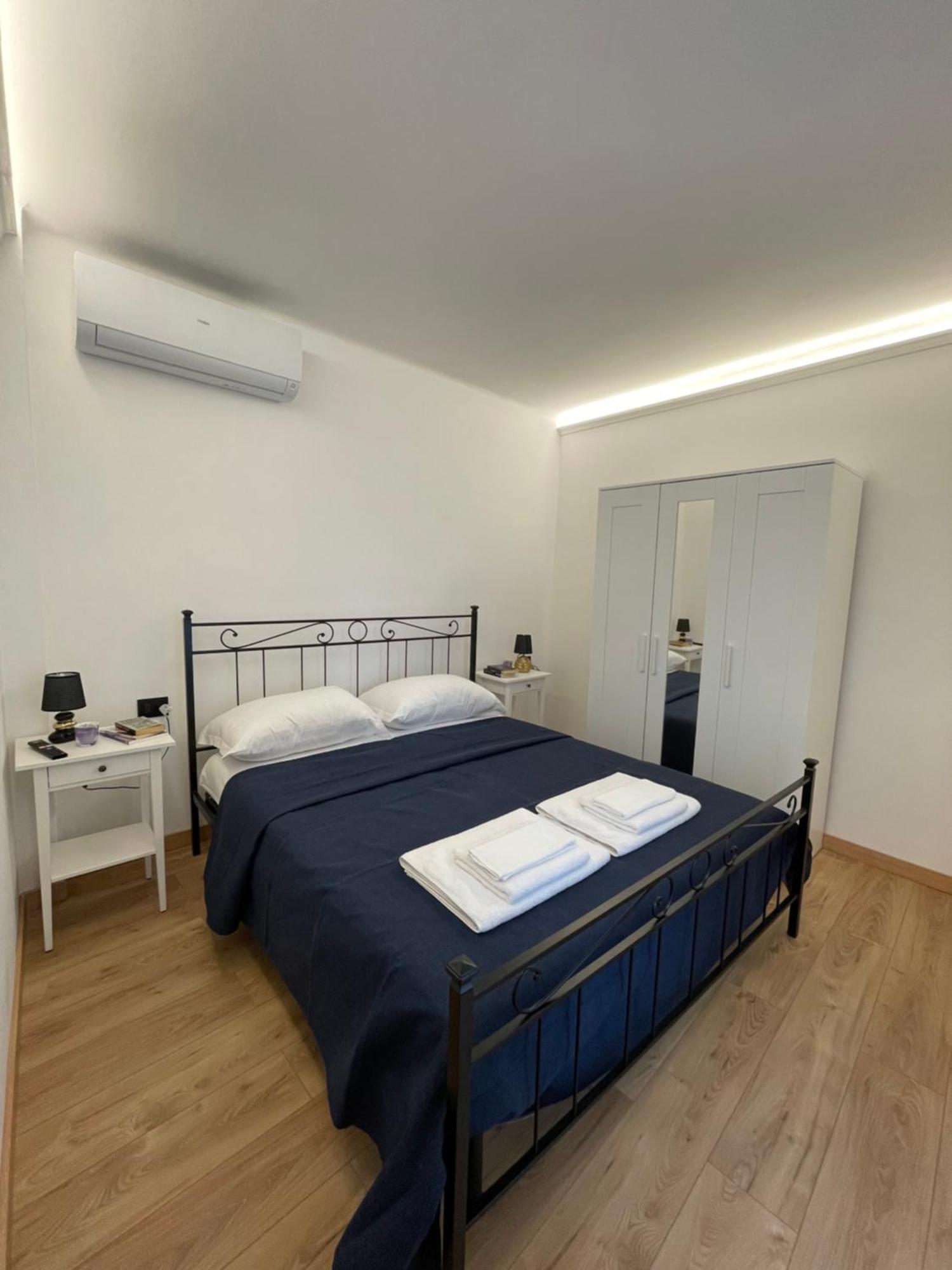 Il Girasole Apartment Genoa Bagian luar foto