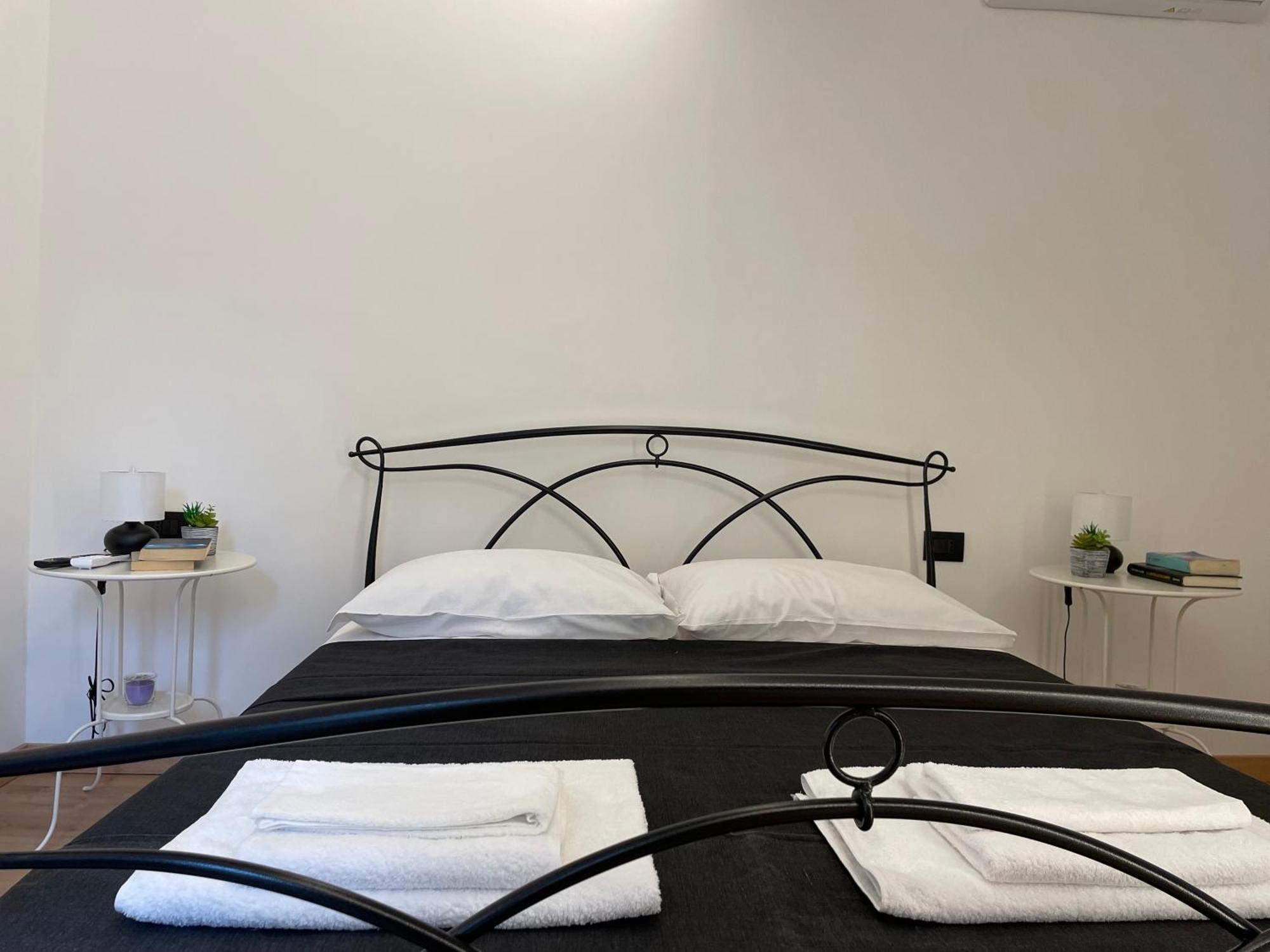 Il Girasole Apartment Genoa Bagian luar foto