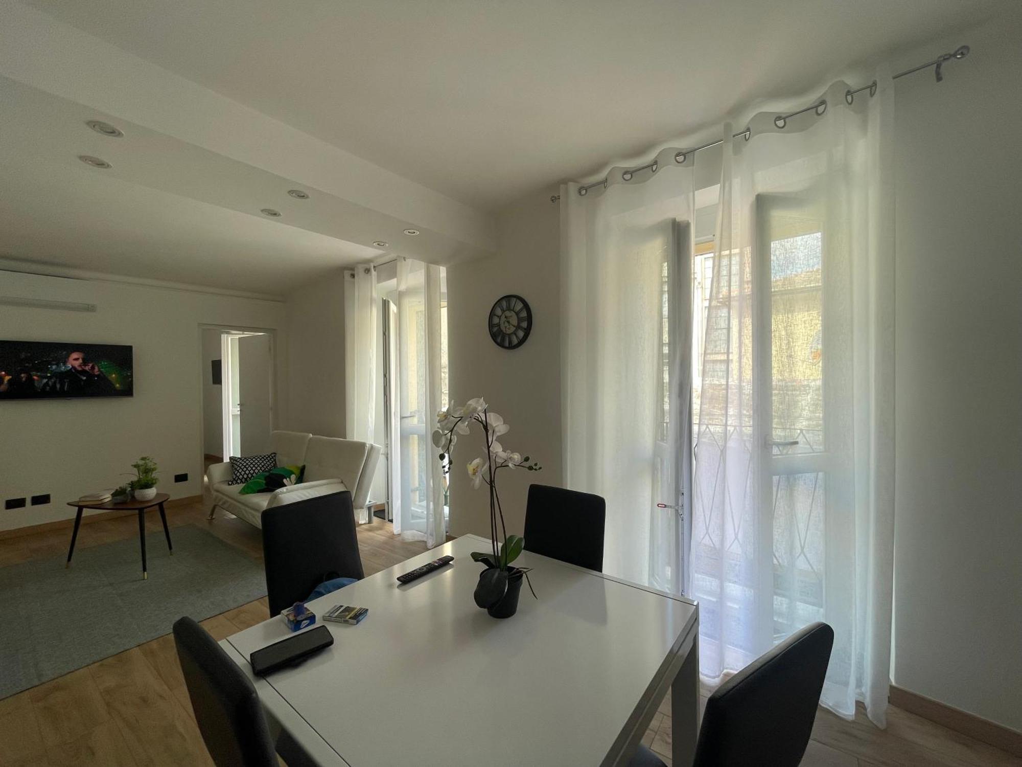 Il Girasole Apartment Genoa Bagian luar foto